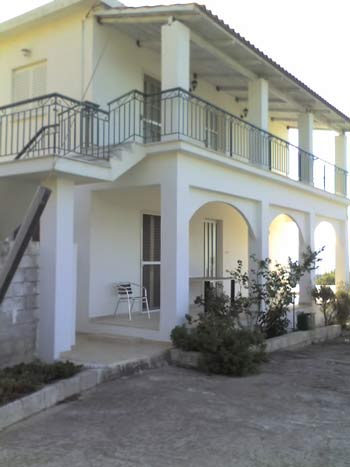 Argassi Heights Apartments Exterior
